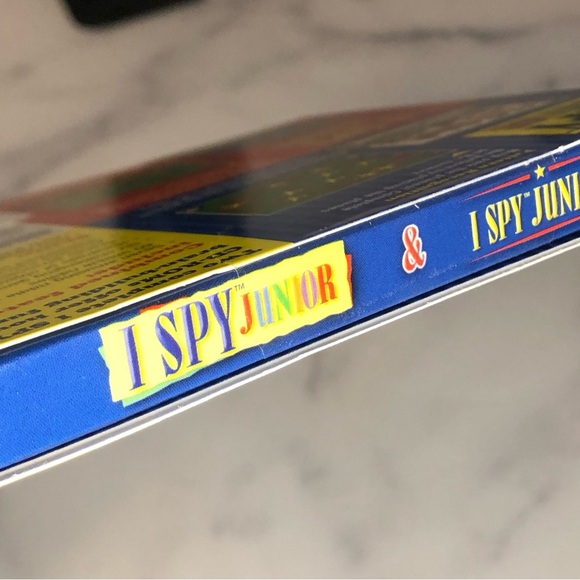 Scholastic I Spy Junior/I Spy Junior: Puppet Playhouse PC Games Ages 3-5 (2000) - Picture 8 of 8